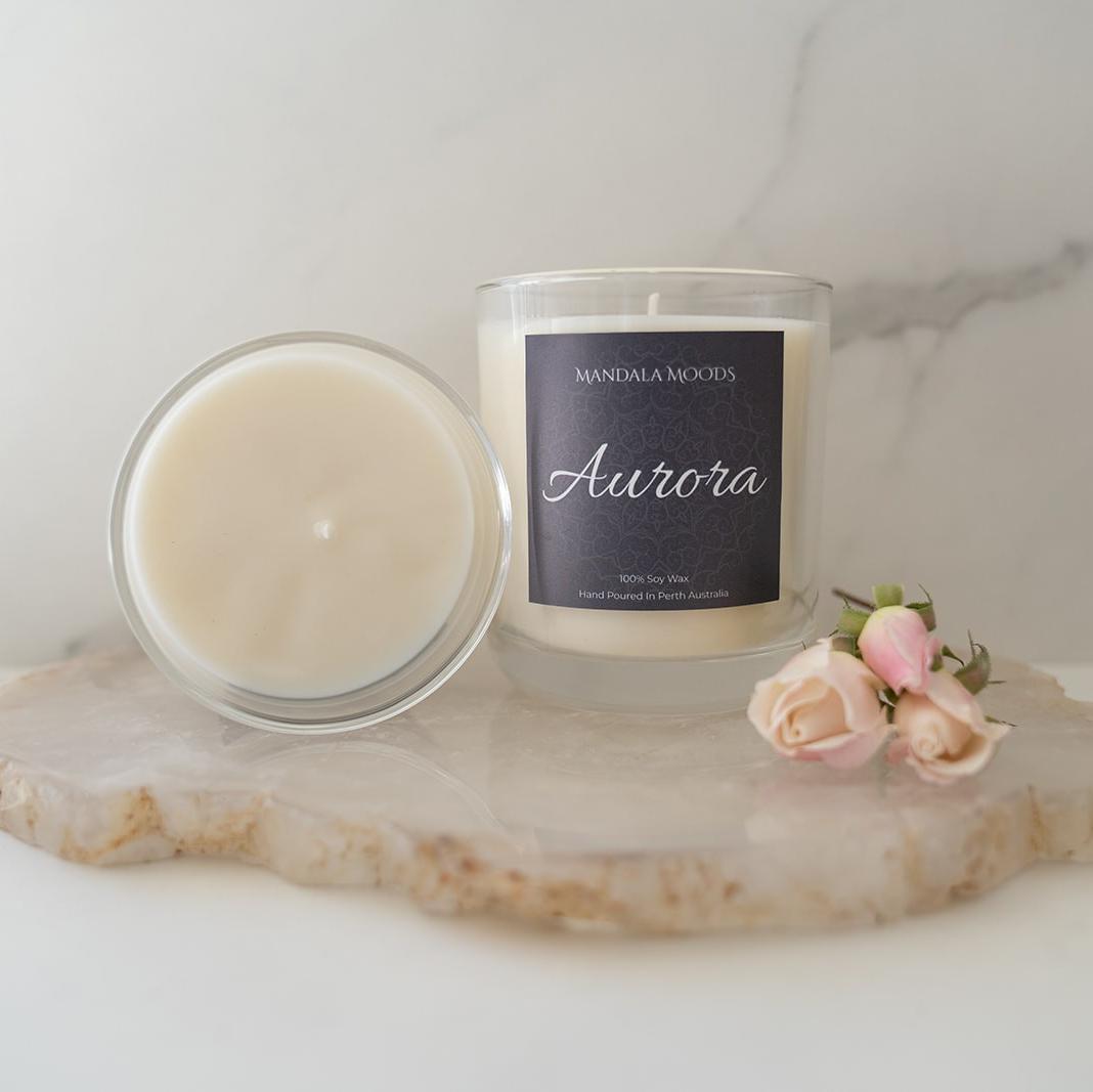 Aurora - Let the scent of ripe strawberries, wild berries, and red roses dance around you, awakening your senses 300ml soy wax