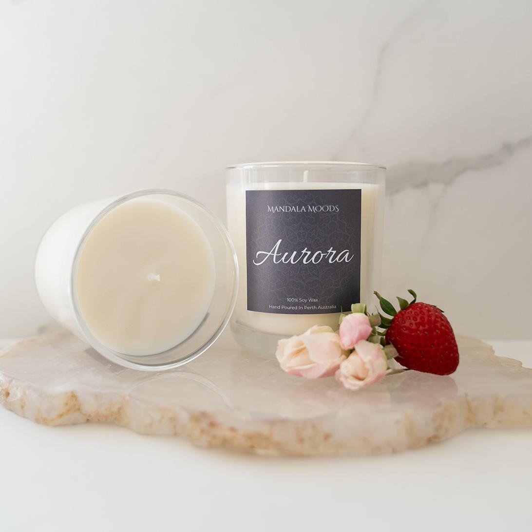 Aurora - Let the scent of ripe strawberries, wild berries, and red roses dance around you, awakening your senses 300ml soy wax