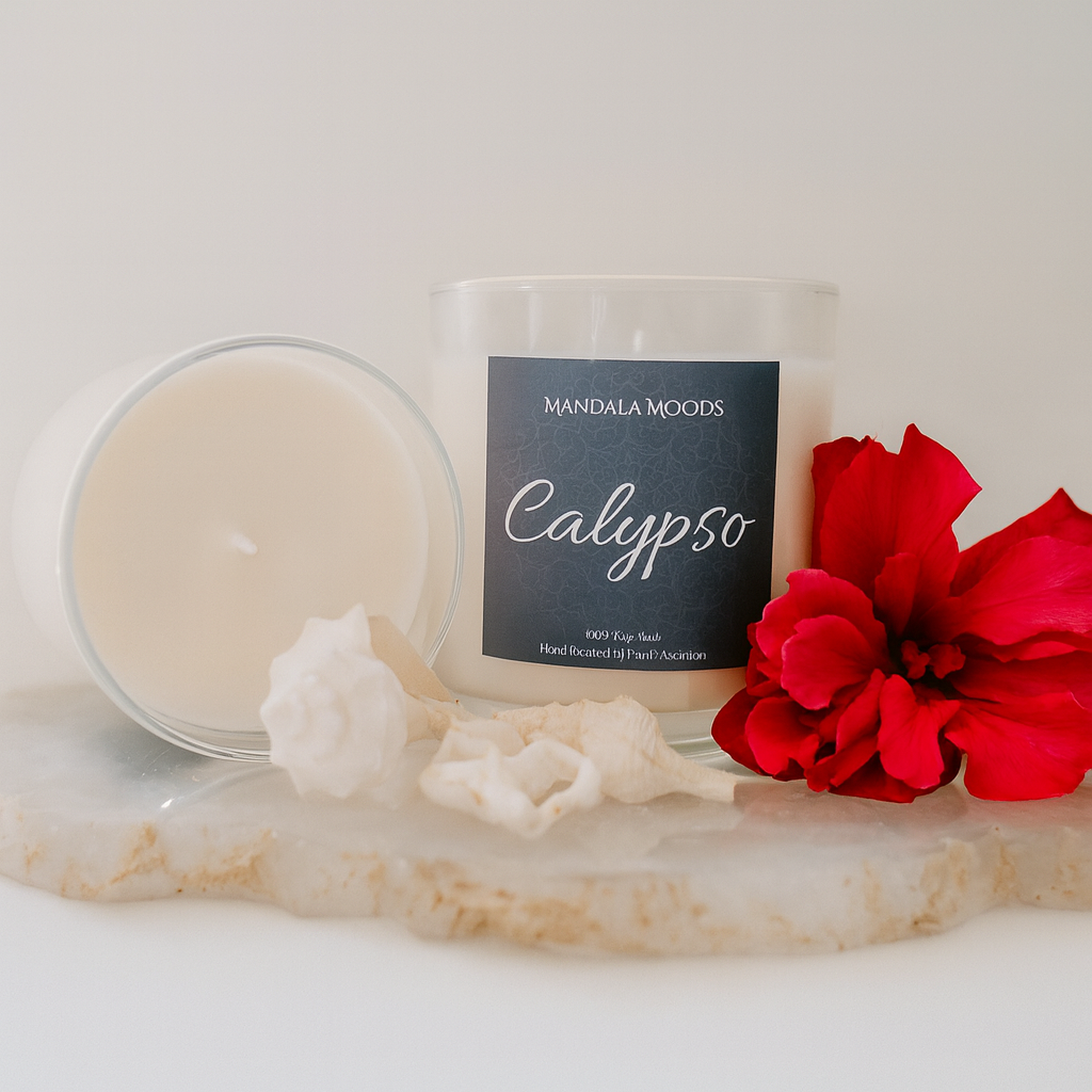 Calypso - The scent of creamy shaved coconut and citrus that seems like a tropical escape. 300ml soy wax